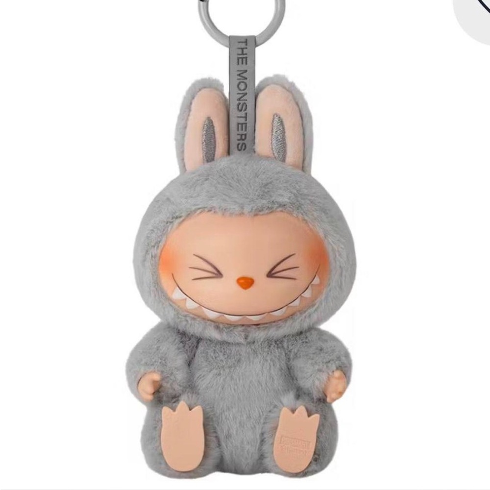 Popmart labubu